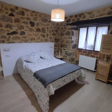 La Casita De Mena * Hoz de Mena